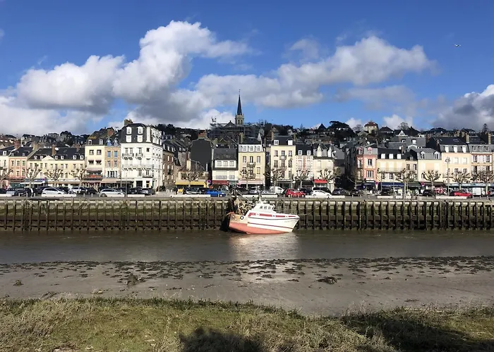 Charming Flat Middle Of Trouville, 150m From *